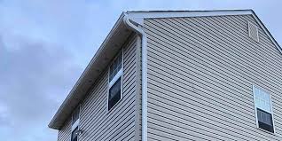 Best Insulated Siding Installation  in Lake Mills, IA